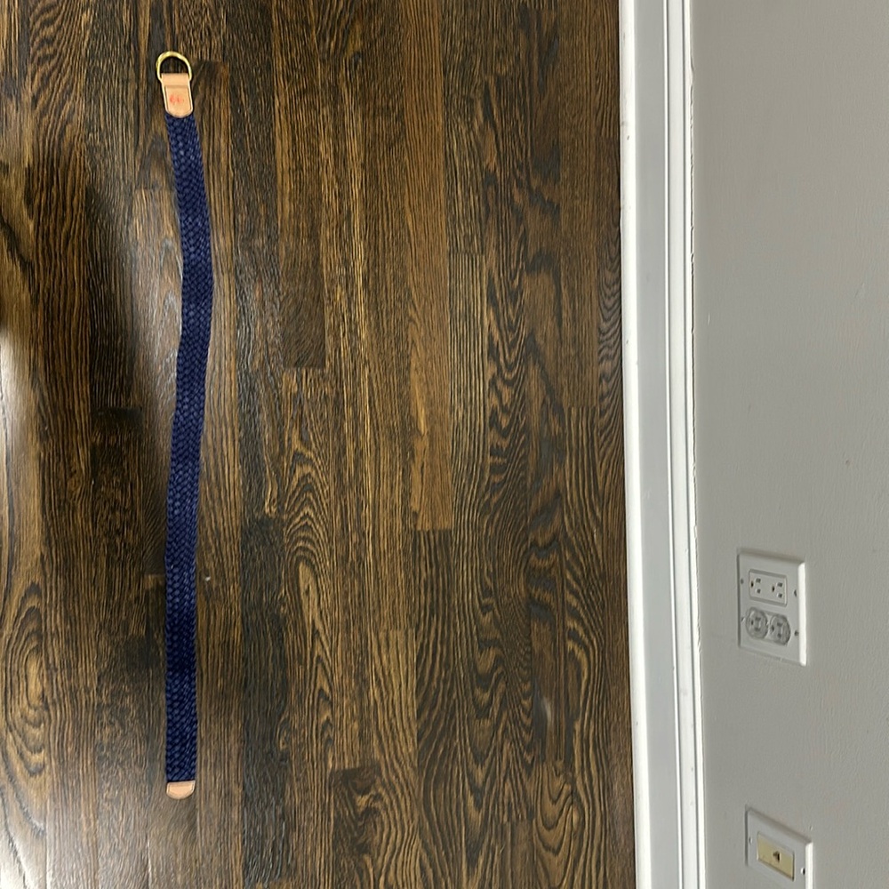 Crewcuts boys navy woven belt size L. Excellent condition.